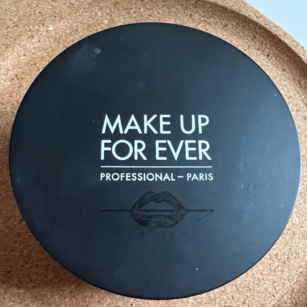 Makeup Forever Ultra HD Powder in Banana 2.0
